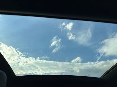 Used 2025 Mercedes-Benz CLA 250 4MATIC image 16