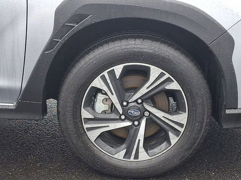 Used 2024 Subaru Crosstrek 2.0i Premium image 8