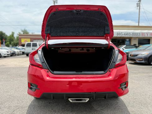 Used 2019 Honda Civic Sport image 6