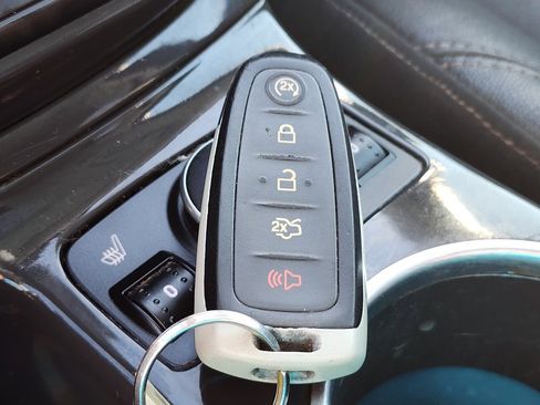 Used 2014 Ford Escape Titanium w/ Equipment Group 401A image 25