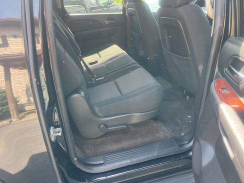 Used 2013 Chevrolet Suburban 2500 LS w/ Convenience Package 1 image 34