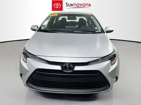 Used 2026 Toyota Corolla LE FWD image 10