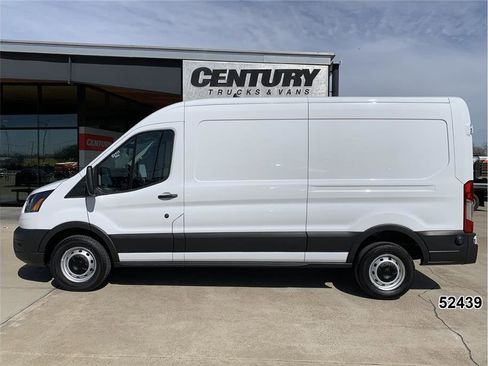 Used 2024 Ford Transit 250 148 Medium Roof w/ Load Area Protection Package image 4