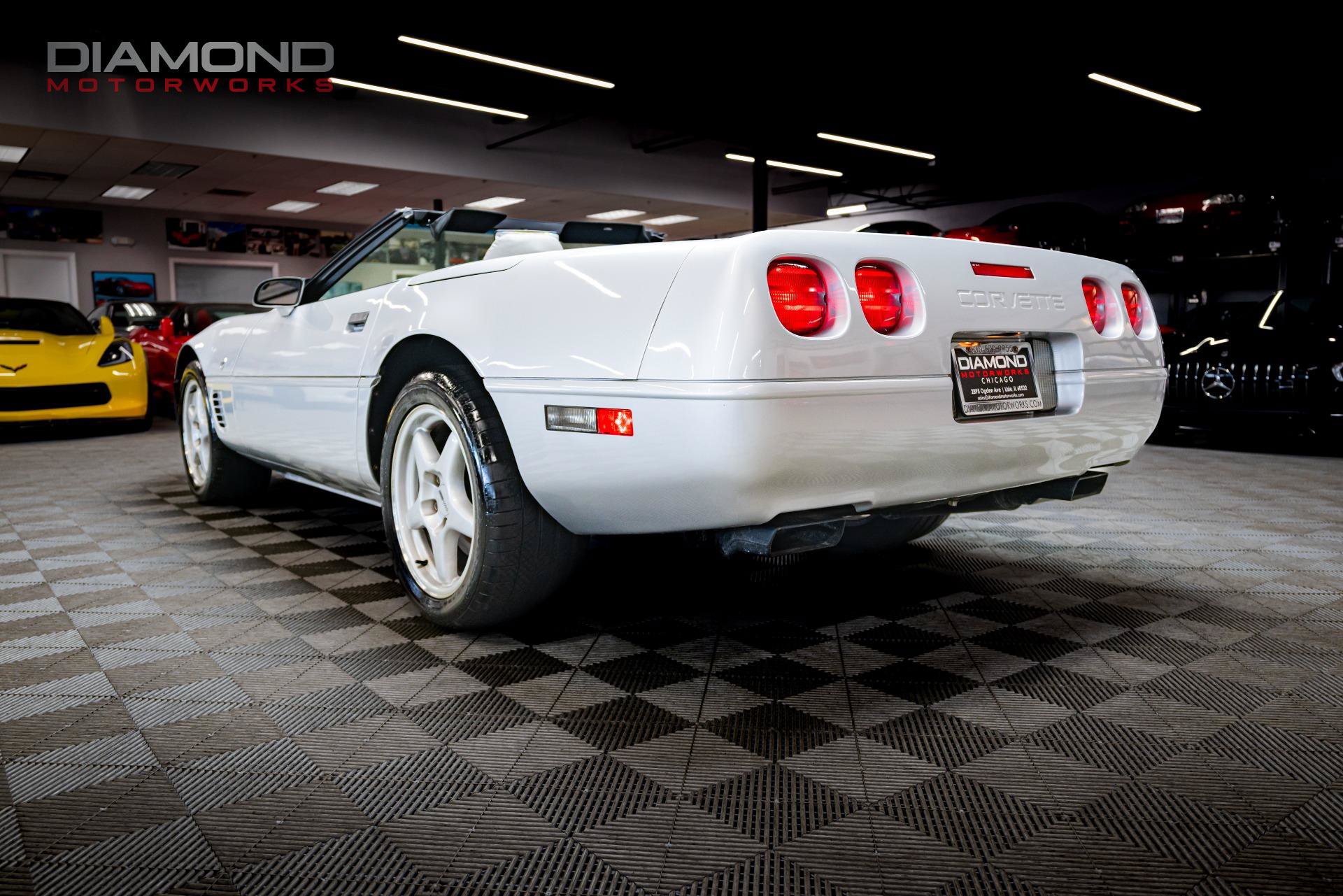 Used 1996 Chevrolet Corvette Convertible RWD image 18