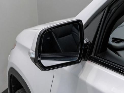 Used 2019 Chevrolet Traverse RS w/ LPO, Floor Liner Package FWD image 48