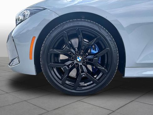 Used 2026 BMW 330i Sedan w/ M Sport Package RWD image 10