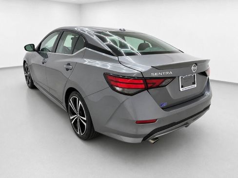 Used 2020 Nissan Sentra SR w/ Trunk Package FWD image 5