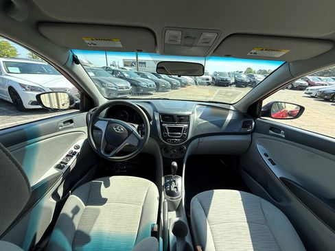 Used 2016 Hyundai Accent SE image 16
