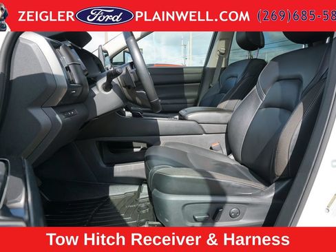 Used 2023 Nissan Pathfinder SL w/ SL Premium Package AWD/4WD image 20