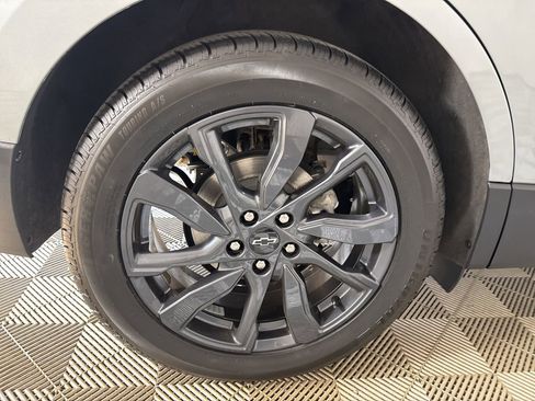 Used 2024 Chevrolet Equinox RS w/ RS Leather Package image 30