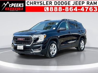 Used 2022 GMC Terrain SLE w/ Driver Convenience Package