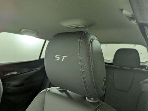 New 2026 Buick Encore GX Sport Touring w/ Advanced Technology Package image 17