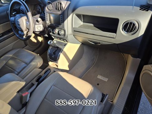 Used 2016 Jeep Patriot High Altitude image 2