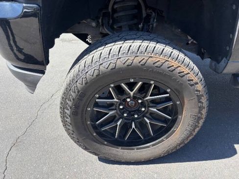 Used 2017 Chevrolet Silverado 1500 LT w/ All Star Edition AWD/4WD image 8