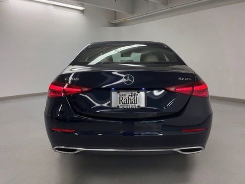 Used 2022 Mercedes-Benz C 300 4MATIC Sedan image 5