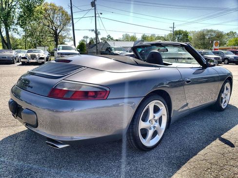Used 2004 Porsche 911 Cabriolet image 2