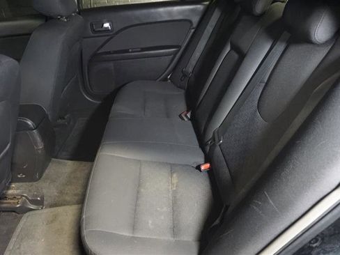 Used 2010 Ford Fusion SE image 17