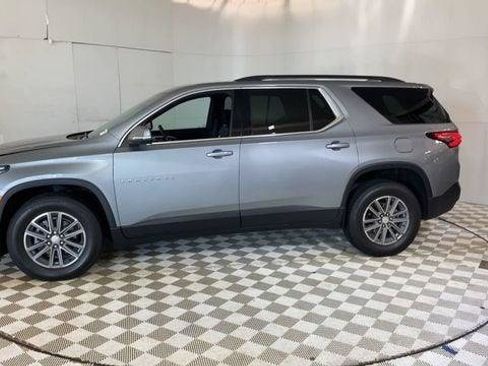 Used 2023 Chevrolet Traverse LT w/ LPO, Floor Liner Package AWD/4WD image 6