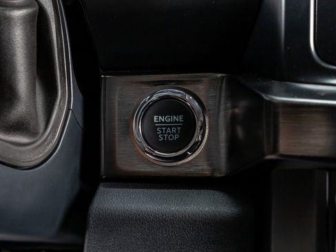 Used 2024 Ford F350 Lariat w/ FX4 Off-Road Package image 24