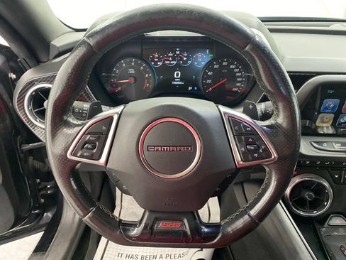 Used 2018 Chevrolet Camaro SS RWD image 15