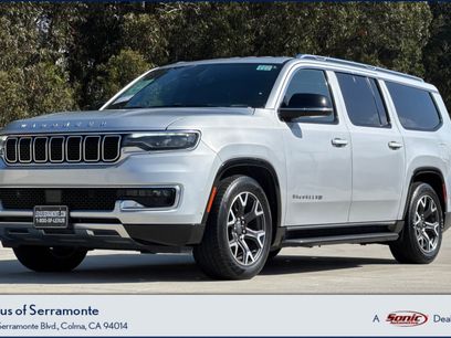 Used 2024 Jeep Wagoneer L Series III w/ Flexible Seating Group