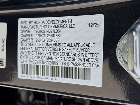 Certified 2025 Honda Accord SE image 37