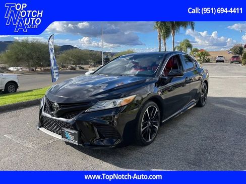 Used 2019 Toyota Camry XSE image 1
