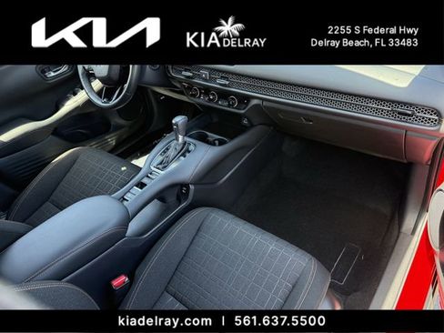 Used 2024 Honda HR-V Sport image 9