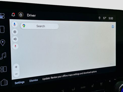 Used 2025 Chevrolet Colorado ZR2 w/ Technology Package image 13