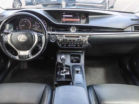 Used 2015 Lexus ES 350 image 11