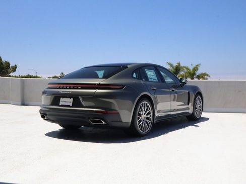 New 2026 Porsche Panamera image 9