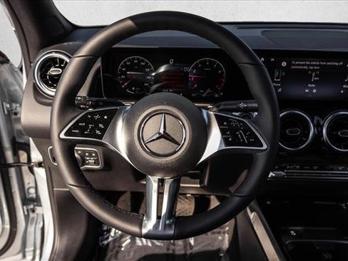 New 2026 Mercedes-Benz GLB 250 4MATIC image 13