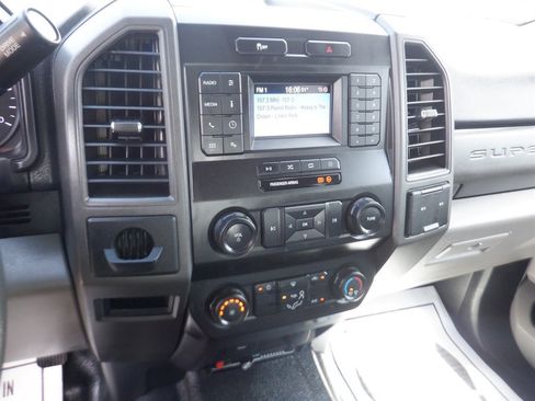 Used 2021 Ford F250 XL RWD image 18