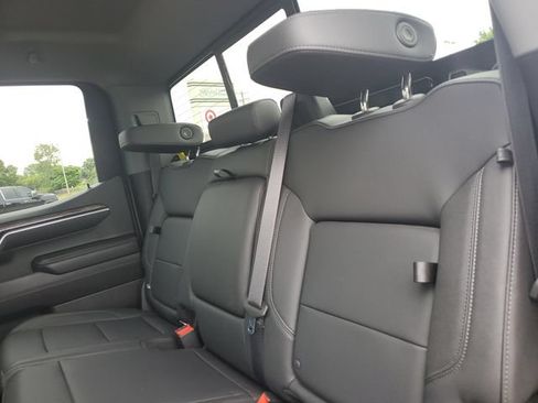 Used 2022 Chevrolet Silverado 1500 LTZ w/ LTZ Premium Package AWD/4WD image 29