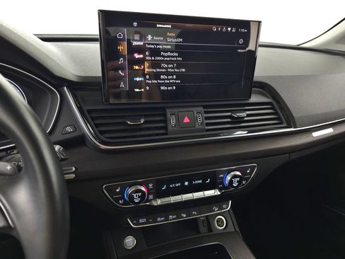 Used 2021 Audi Q5 Prestige w/ Prestige Package AWD/4WD image 26