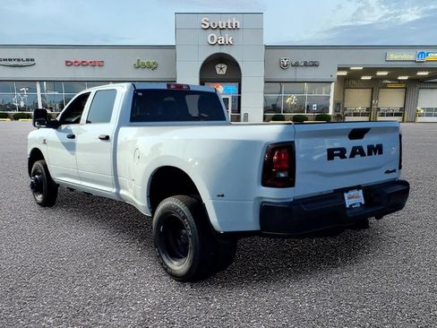 New 2026 RAM 3500 Tradesman AWD/4WD image 3