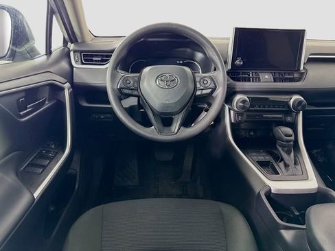 Certified 2025 Toyota RAV4 LE FWD image 20
