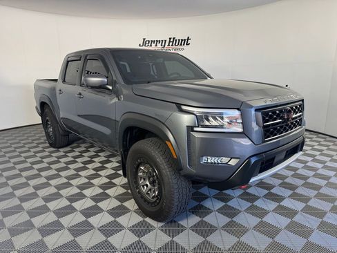 Used 2023 Nissan Frontier PRO-4X w/ Pro-4X Premium Package AWD/4WD image 5