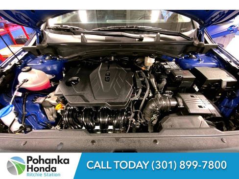 Used 2024 Kia Sportage EX image 9