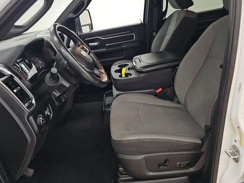 Used 2024 RAM 3500 Big Horn image 6