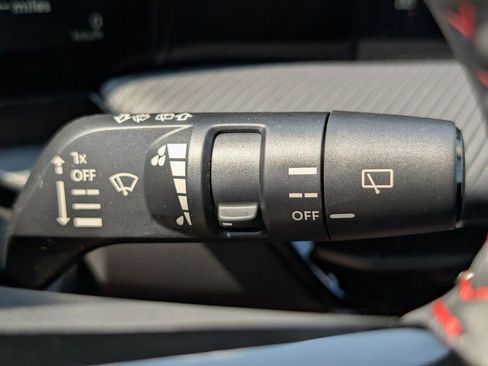 New 2026 Nissan Kicks SR image 26