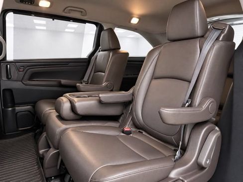 Used 2018 Honda Odyssey EX-L image 22