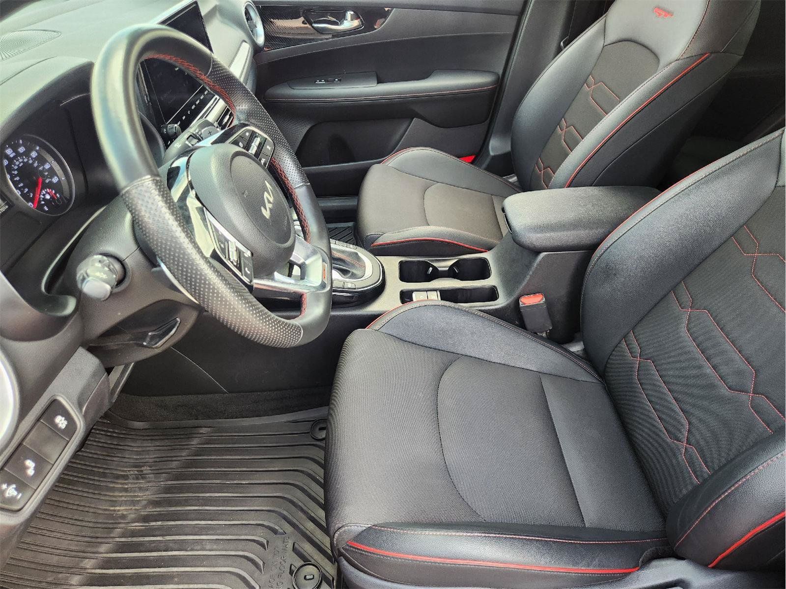 Used 2024 Kia Forte GT FWD image 13