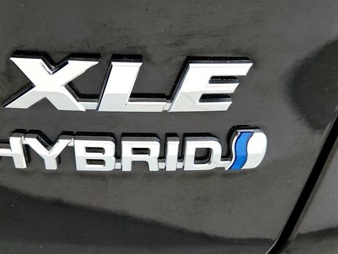 Certified 2024 Toyota RAV4 XLE w/ Convenience Package AWD/4WD image 14