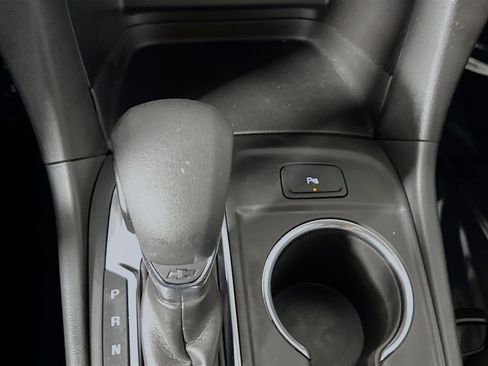 Used 2024 Chevrolet Equinox LT image 24