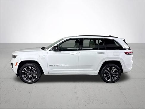 Certified 2023 Jeep Grand Cherokee Overland AWD/4WD image 10