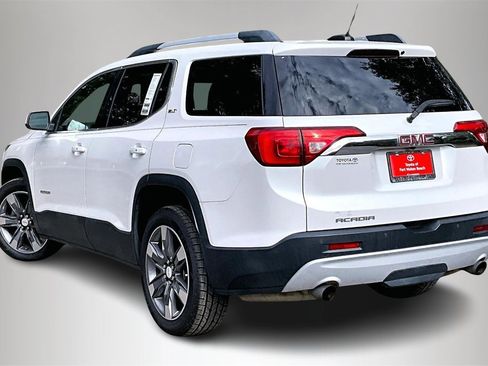 Used 2018 GMC Acadia SLT image 4