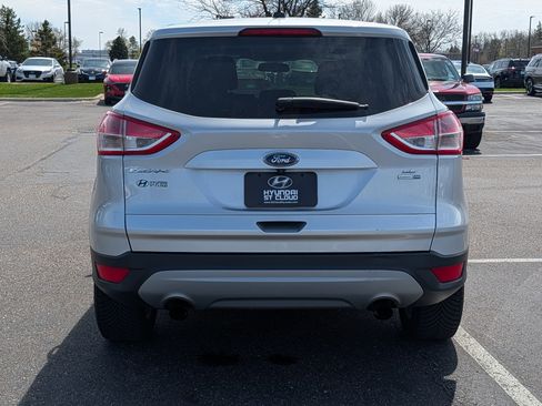 Used 2015 Ford Escape SE AWD/4WD image 4