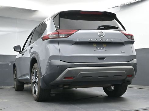 Used 2021 Nissan Rogue SL image 27