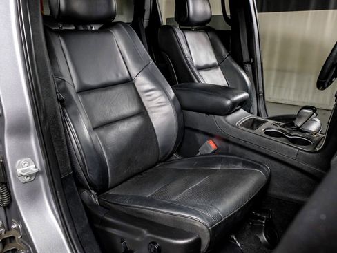 Used 2020 Jeep Grand Cherokee High Altitude image 28